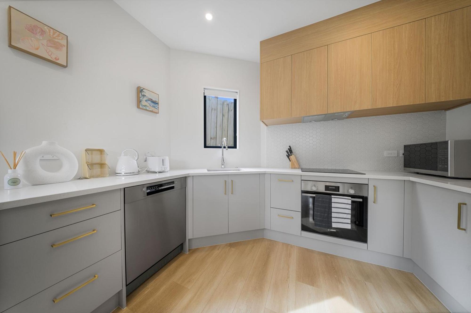 West Harbour Modern 4-Bedroom Retreat Auckland Extérieur photo