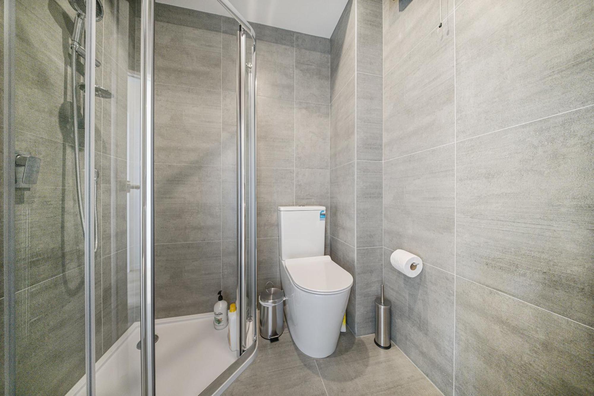 West Harbour Modern 4-Bedroom Retreat Auckland Extérieur photo